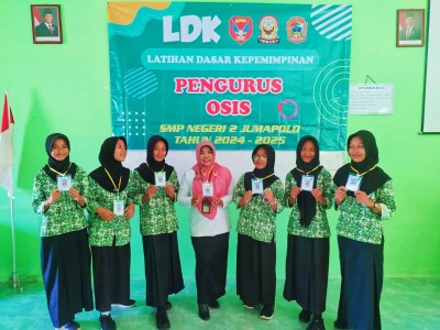 LDKS SMP NEGERI 2 JUMAPOLO