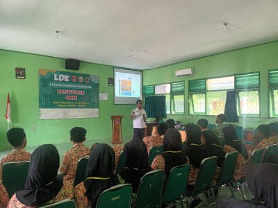 LDKS SMP NEGERI 2 JUMAPOLO